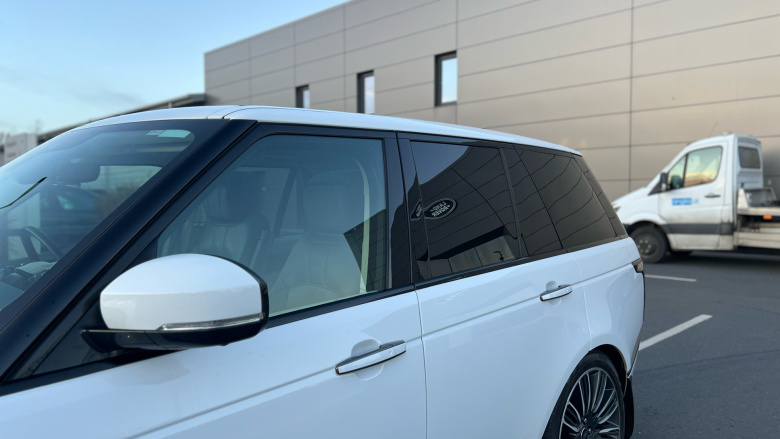 Land Rover Range Rover 3.0 D300 Autobiography 4dr Auto Diesel Estate